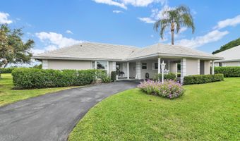 450 French Royale Cir, Atlantis, FL 33462