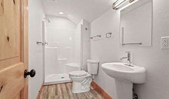 24 Bellflower, Blanchard, ID 83804