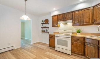 46 Crestwood Mews, Allendale, NJ 07401