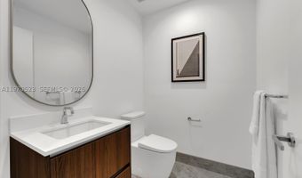 9201 E Bay Harbor Dr Lph01, Bay Harbor Islands, FL 33154