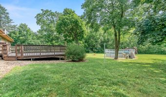 1025 Harper Dr, Algonquin, IL 60102