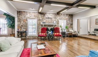 8101 Brownsville Ln, Bethany, OK 73008