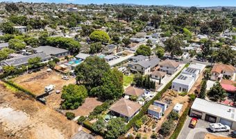 1300 Oak Ave, Carlsbad, CA 92008