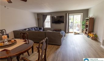 257 Ridgeview Dr, Alburtis, PA 18011