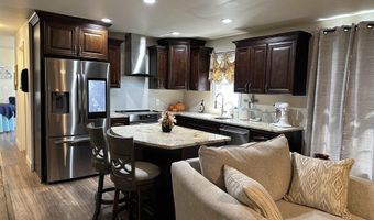 310 W 1st St, Atlantic, IA 50022