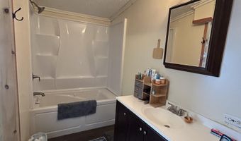 138 West St, Bolton, VT 05676