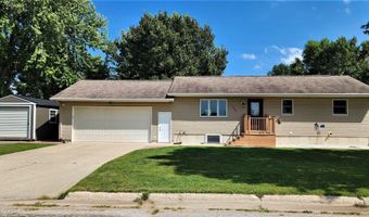 1002 N Casey St, Algona, IA 50511