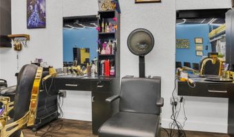 123 W MAIN St, Apopka, FL 32703