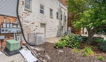 213 Hubbard St, Allegan, MI 49010