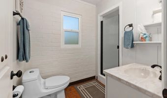 9865 Edgelake Dr, La Mesa, CA 91941