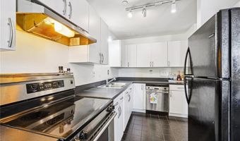 25 Water St 101, East Greenwich, RI 02818