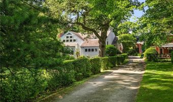 97 Harrison Ave P1, Newport, RI 02840