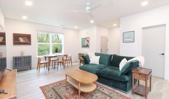 240 Martha Dr, Athens, GA 30606