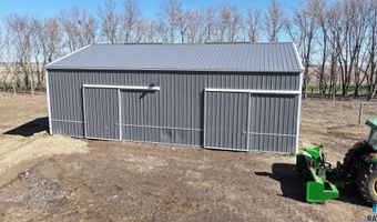 46923 250th St, Baltic, SD 57003