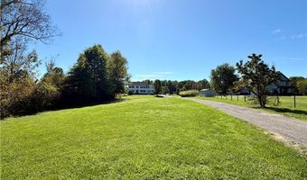 7374 Virginia Rd, Atwater, OH 44201