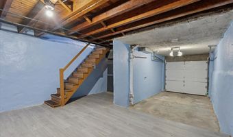 354 DAWSON St, Philadelphia, PA 19128