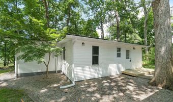 368 N Oakwood Dr, Albion, IN 46701