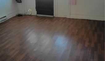 24 N 13th St, Allentown, PA 18102