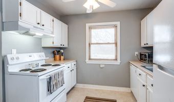 1042 Hartshorn St, Alliance, OH 44601