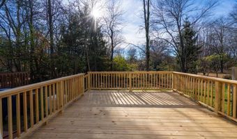 201 CHEROKEE Cir, Ambler, PA 19002