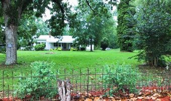 2195 Coffee Rd, Barwick, GA 31626