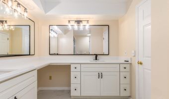 990 Wittshire Ln, Anderson Twp., OH 45255