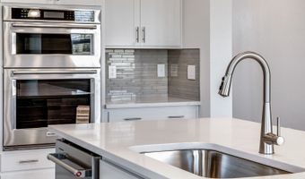 1908 Chaffee Crest Dr, Berthoud, CO 80513