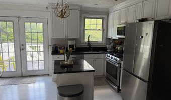 159 Clapboard Ridge Rd, Danbury, CT 06811