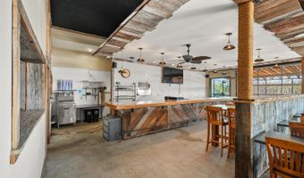 617 Green Blvd, Aurora, IN 47001