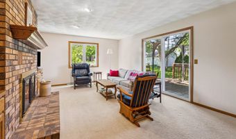 1601 S IRMA St, Appleton, WI 54915