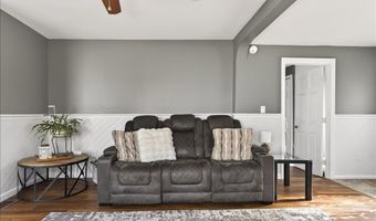 22 Lane St, Bangor, ME 04401