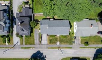 420 French St, Bangor, ME 04401