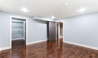 2516 White Oak Dr, Ames, IA 50014