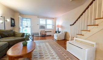 369 E GORGAS Ln, Philadelphia, PA 19119