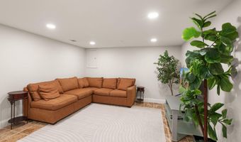 217 N EMERSON St, Arlington, VA 22203