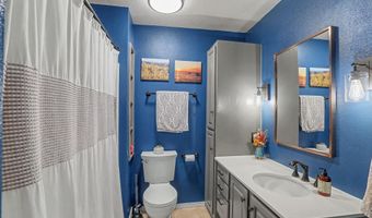 1008 Parkland Pl SE, Albuquerque, NM 87108
