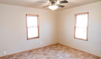 204 Acoma Dr, Clovis, NM 88101