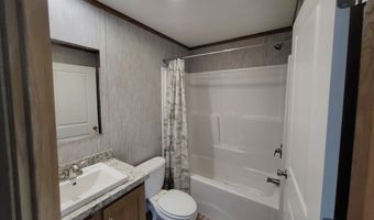 12 Teri Ln, Amwell, PA 15301