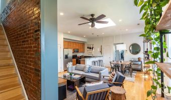 1240 4TH St NW 300, Washington, DC 20001
