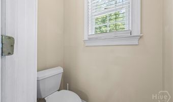 1050 Chestnut Glen Dr, Athens, GA 30606