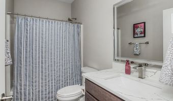 50181 Prairie Point Ct, Ames, IA 50014