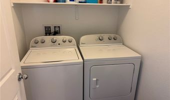 1055 Admiral Emblem St, Henderson, NV 89015