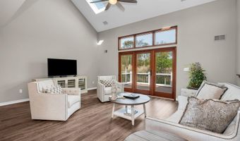 450 E Bay Ave, Barnegat, NJ 08005