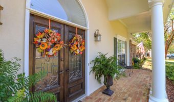 106 Glenside Dr, Brandon, MS 39042