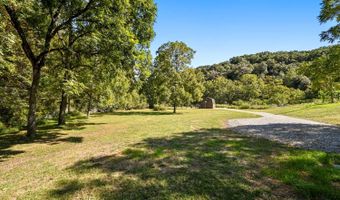 15407 Aberdeen Rd, Bennington, IN 47011