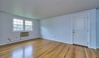 3 Colonial Village Dr 10, Arlington, MA 02476