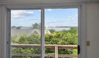 93 Harris Meadow Ln, Barnstable, MA 02630