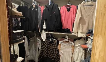 22 E Rich Ln, Blackfoot, ID 83221