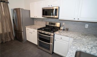 9155 NESBIT FERRY Rd 127, Alpharetta, GA 30022