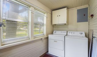400 E Walker St, Ash Grove, MO 65604